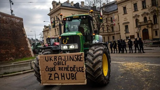 Çiftçilerin protestolarına rağmen AB'den Ukrayna'ya yeşil ışık!